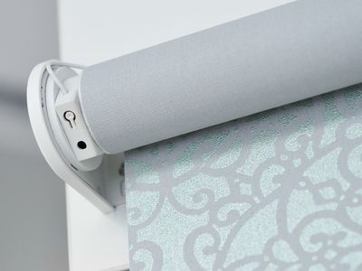 Рулонные шторы с электроприводом - купить по цене 1450 рублей в СПб